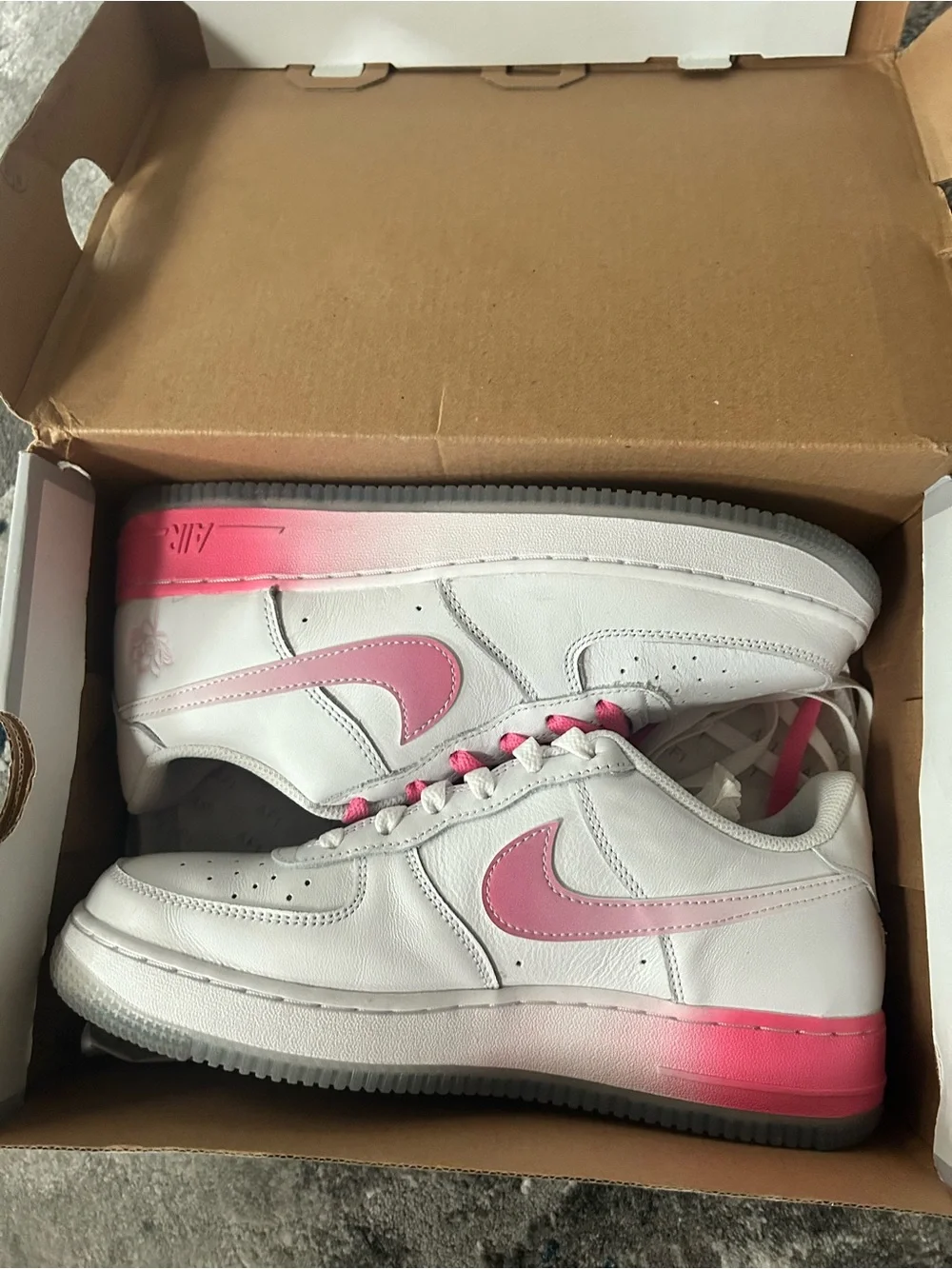 Nike Kids White Leather Sneakers with Pink Gradient Swoosh and Heel